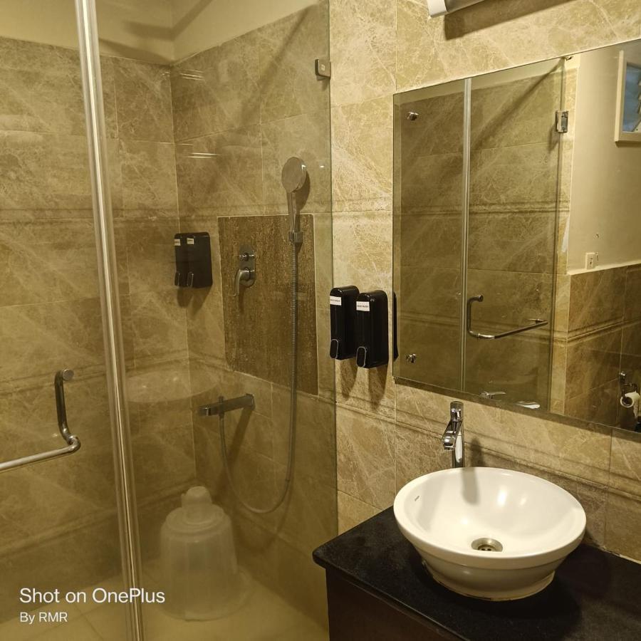 Astra Hotels & Suites Whitefield Near To Nallurahalli Metro Station And Ktpo Bangalore Exterior photo