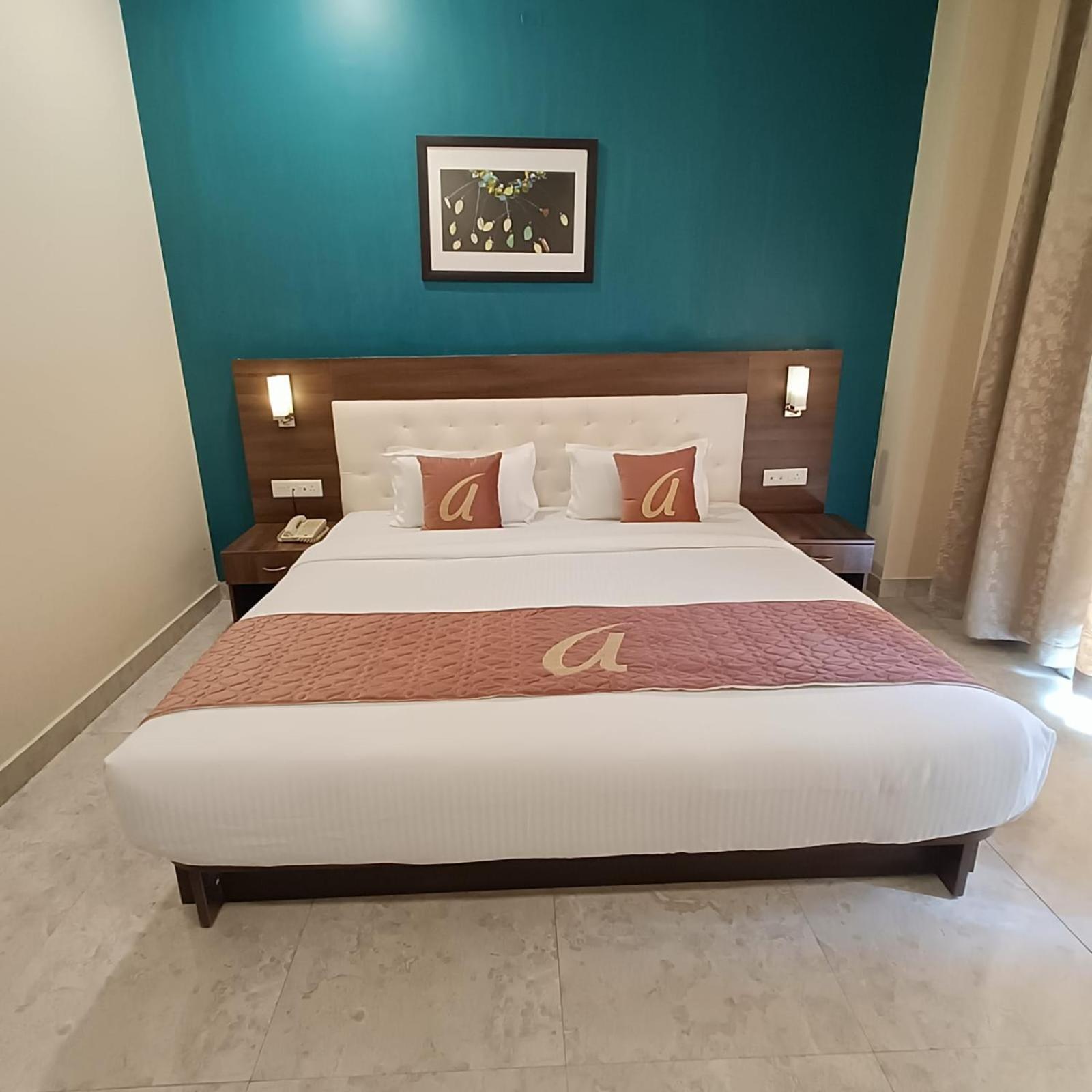 Astra Hotels & Suites Whitefield Near To Nallurahalli Metro Station And Ktpo Bangalore Exterior photo