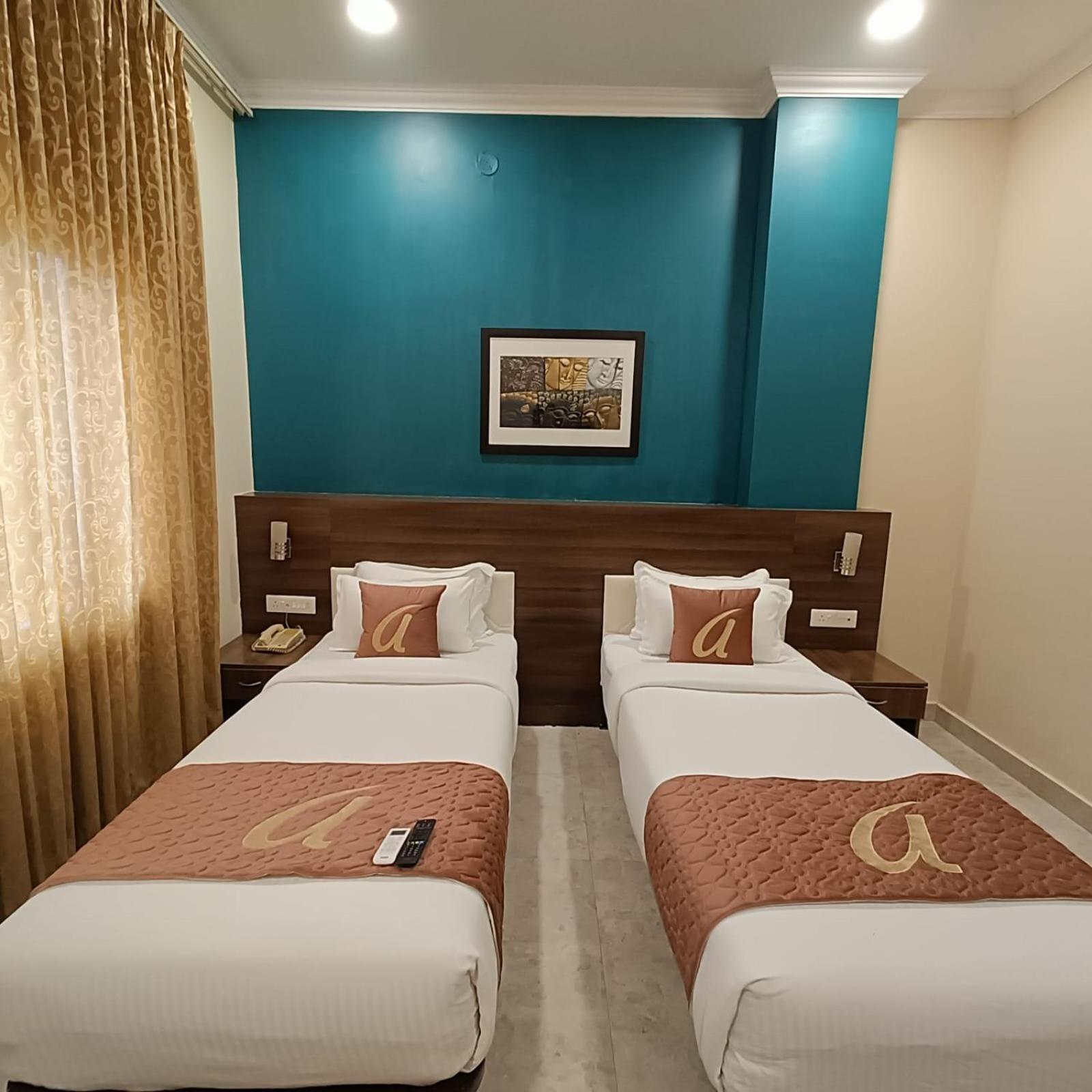 Astra Hotels & Suites Whitefield Near To Nallurahalli Metro Station And Ktpo Bangalore Exterior photo